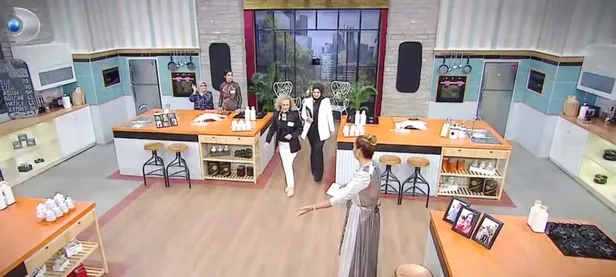 gelinim-mutfakta-busra-nur-kimdir-kac-yasinda-nereli-instagram-hesabi-ne-gelinim-mutfakta-kaynana-arzu-kimdir-1633961532078.jpg Gelinim Mutfakta kaynana Arzu kimdir? Gelinim Mutfakta Büşra Nur kimdir? Kaç yaşında? Nereli? İnstagram hesabı ne?-4