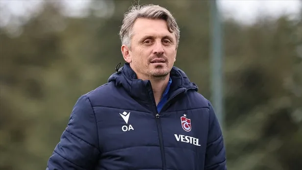 orhan-ak-kimdir-kac-yasinda-nereli-trabzonspor-teknik-direktoru-orhan-ak-neden-istifa-etti-1680639434133.jpg Orhan Ak kimdir, kaç yaşında nereli? Trabzonspor Teknik Direktörü Orhan Ak neden istifa etti?-7