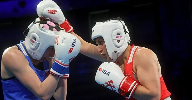 Busenaz Sürmeneli dünya şampiyonu! Milli boksörler tarihi başarıyı kolbastı ile kutladı