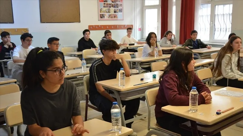 yks-2024-ayse-ve-ali-sorusu-nedir-pizza-sorusunun-cevabi-ne-1718039967910.jpg YKS 2024: Ayşe ve Ali sorusu nedir? Pizza sorusunun cevabı ne? Sosyal medyada olay oldu-5