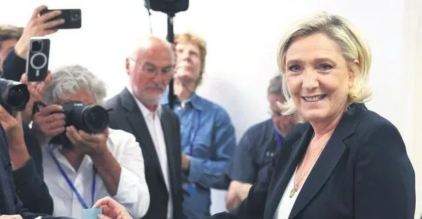 Macron'a 2. şok: Zafer 2. sağın