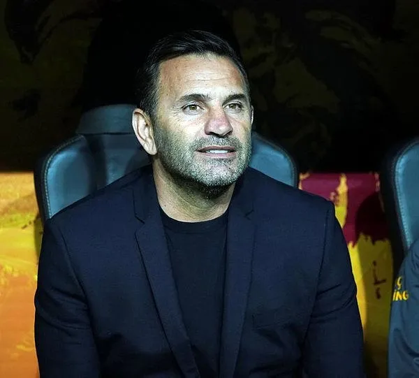 galatasaray-teknik-direktoru-okan-buruk-mac-sonrasi-aciklamalarda-bulundu-1668299677628.jpeg