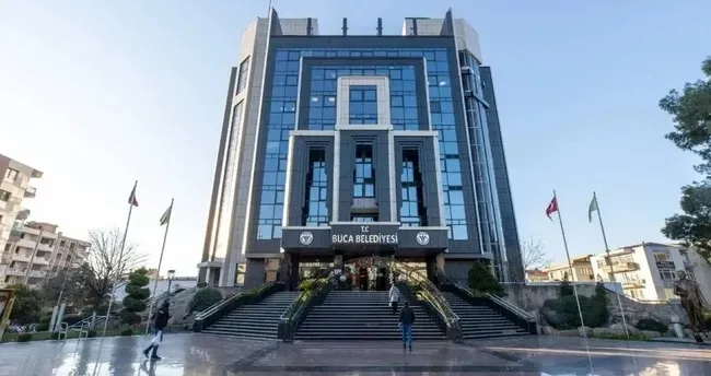 belediyede-32-milyarlik-kara-delik-1786138510524.jpeg CHP’li Buca Belediyesi borç batağında: SGK borcu 3,2 milyar liraya ulaştı! Taşınmazlar teminat gösterilecek-3