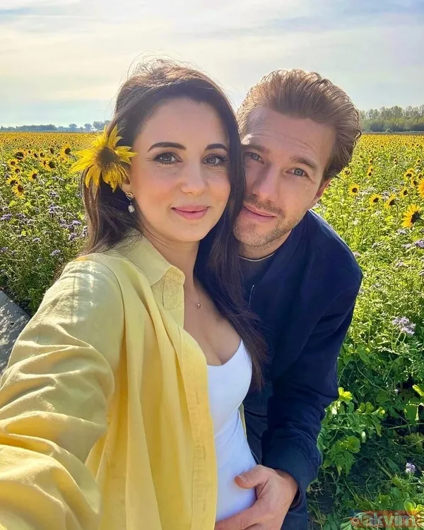 Karsu bebeğinin cinsiyetini pankartla duyurdu! Eşi Mike Schrama sevinçten yerinde duramadı - 5