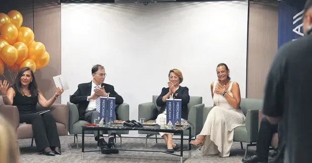 Kanseri 4 kez yenen oyuncu Açelya Elmas’tan moral sözleri: Ne kadar gülümsersek hücrelerimizi o kadar çabuk iyileştirebiliyoruz