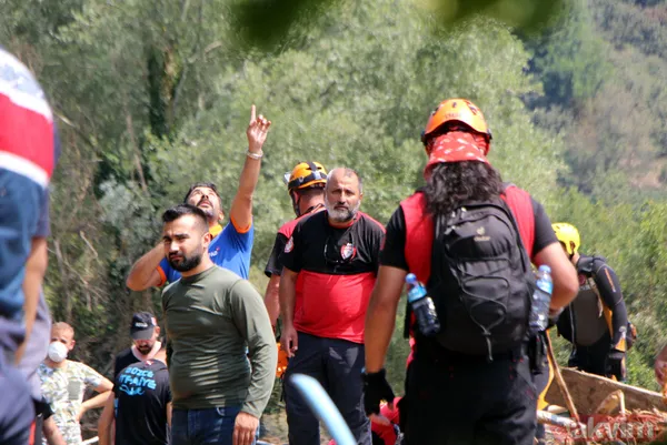 Düzce'de yaralar sarılıyor! Devletin tüm imkanları seferber edildi - 43