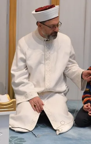 Diyanet İşleri Başkanı Erbaş paylaştı: Çocuklar camilerimizin süsüdür