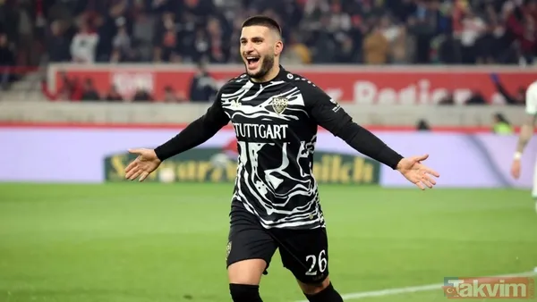 Mertens durdurulamıyor! Süper Lig'i kasıp kavurdu, Harry Kane'i de geçti... 37 yaşında Avrupa'ya damga vurdu - 22