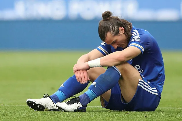 Leicester City'de Çağlar Söyüncü depremi! 3 ay sahalardan uzak kalacak