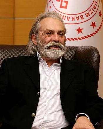 Bakan Ersoy, Haluk Bilginer'i kabul etti-2