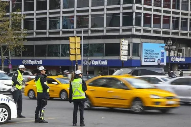 Emniyetten 10 ilde taksi denetimi-2