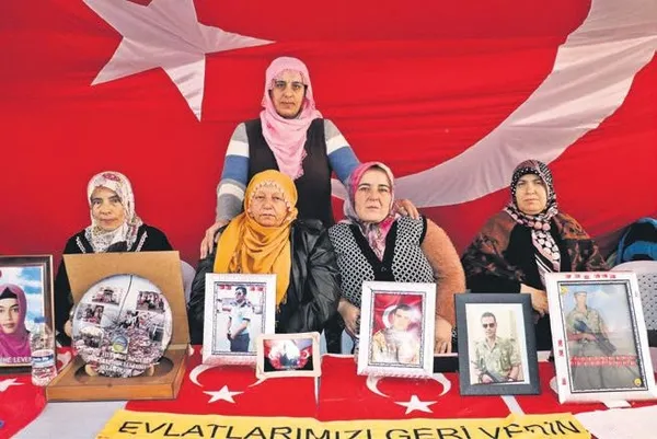 Gara Dağı'ndaki PKK inlerine operasyon yapan Mehmetçik bölgeyi hainlerden temizledi (Güncel haberler)-3
