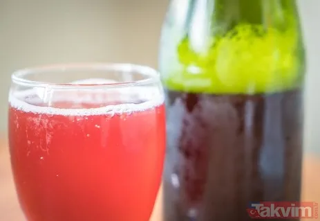 Uzmanlar uyardı: Bu içecekler saçları zayıflatıyor, dökülmeyi hızlandırıyor - 4