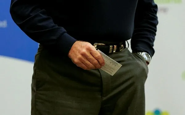 Dünya merakla bekliyordu! ABD'nin seçilmiş başkanı Joe Biden da koronavirüs aşısı oldu-8