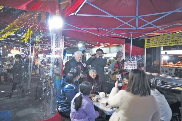 Çin’in Vuhan şehri vur-patlasın çal oynasın gösterilerine başladı! (Yurttan ve dünyadan koronavirüs haberleri)-2