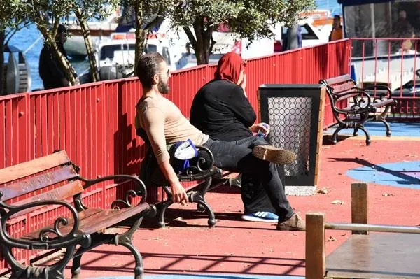 Ünlü isimden şok görüntü! Kötü örnek oldu-1