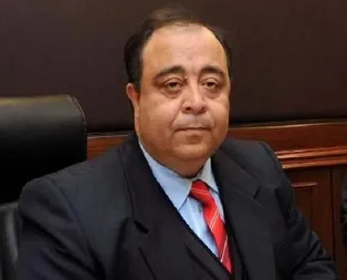 Eski rektör FETÖ’den gözaltına alındı