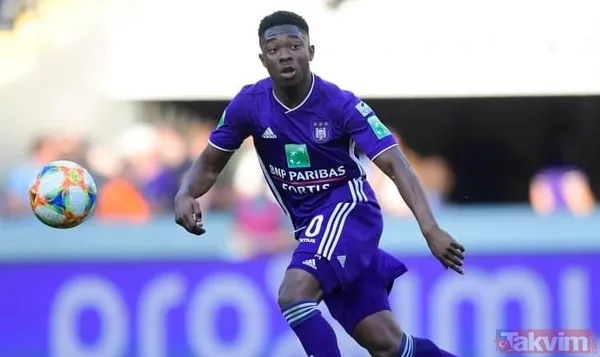 Son dakika Fenerbahçe transfer haberleri... Fenerbahçe'nin yeni sezon planı hazır! Perotti yerine Francis Amuzu! - 7