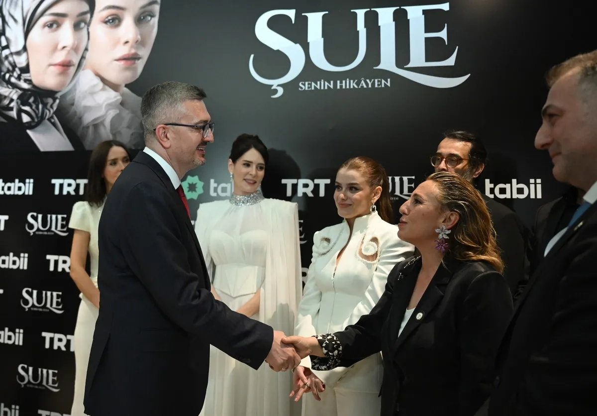 1779480803411.jpeg Şule Senin Hikayen dizisi tabii platformunda başlıyor: AKM'deki galaya Başkan Erdoğan da katıldı-2