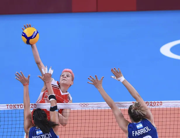 turkiye-rusya-voleybol-maci-ne-zaman-saat-kacta-filenin-sultanlari-turkiye-rusya-maci-hangi-kanalda-1627714893424.jpg Türkiye Rusya voleybol maçı ne zaman, saat kaçta? Filenin Sultanları Türkiye Rusya maçı hangi kanalda? Çeyrek final ne zaman?-3