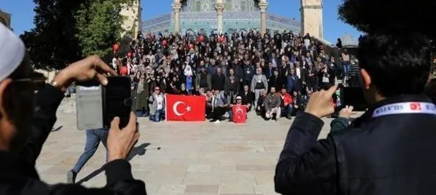 Kudüs'te Türk bayrağı açıldı!