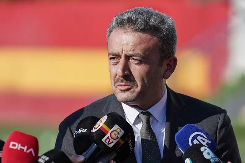 galatasarayda-ibrahim-hatipoglundan-onemli-aciklamalar-icardi-kalacak-mi-victor-osimhenin-sozlesmesi-ne-zamana-1726357611993.jpeg İbrahim Hatipoğlu'ndan Icardi ve Osimhen için flaş sözler!-2