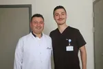 Babasının izinden gitti! Aynı hastanede doktor olarak göreve başladı