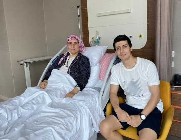 annesi-icin-kariyerini-feda-etti-futbolcu-murat-turanin-sozleri-kalplere-dokundu-bundan-ote-bir-gurur-olamaz-1692049861259.jpeg Annesi için kariyerini feda etti! Futbolcu Murat Turan'ın sözleri kalplere dokundu: Bundan öte bir gurur olamaz-3