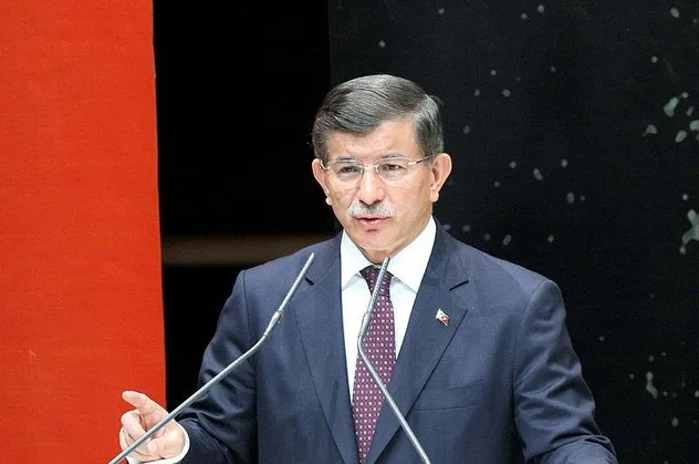 Şantajı bir strateji olarak gören Davutoğlu 20 ay Türkiye'yi nasıl yönetti?