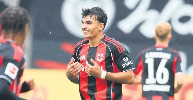 Can Uzun Frankfurt’ta parlıyor