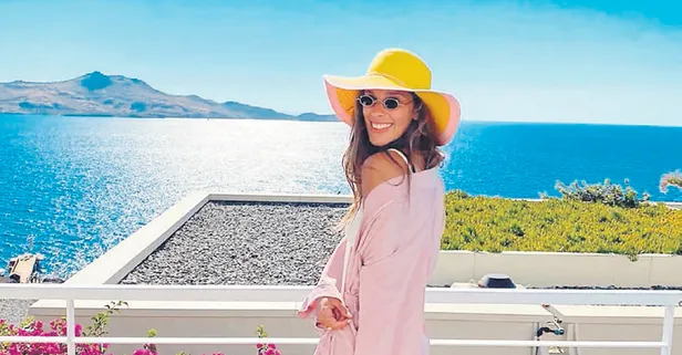 Genç modacı Dila Tarkan'dam balkon keyfi