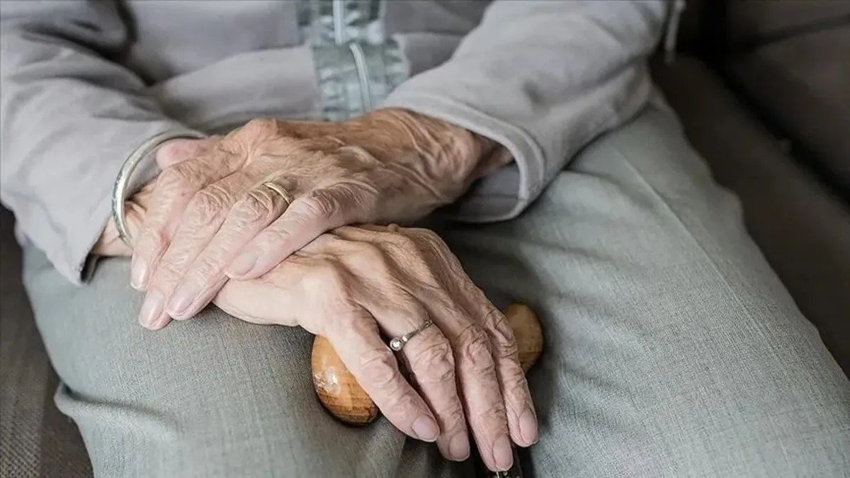 Sağlıklı yaşlanmanın sırları: Uzun ve sağlıklı bir yaşam için uyku, beslenme ve egzersiz alışkanlıklarını hayatınıza dahil etmenin yolları