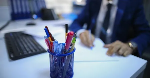 600 bin sözleşmeliye kadroda son viraj! Düzenleme kimleri kapsıyor? Sözleşmeliler hangi haklara kavuşacak?