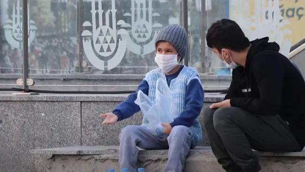 Sosyal medyada gündem olan "su satan çocuk" videosu kurgu çıktı!-2