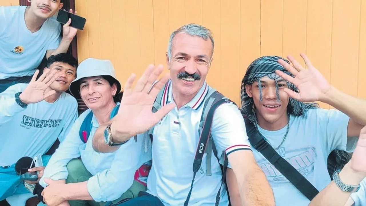 Pineklemediler gezdiler