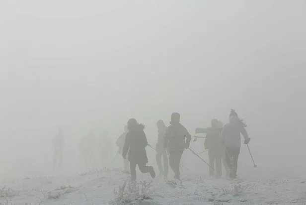 Bir zamanlar teröristlerin gezdiği dağlar şimdi Yüksekovalı kayakçıların antrenman sahası-5