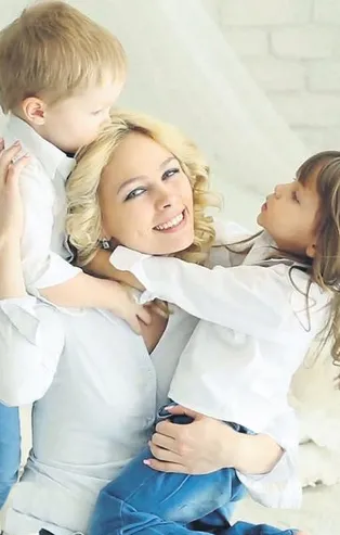 İkiz bebeğe 26 milyon lira | Anneye ilk altın devletten