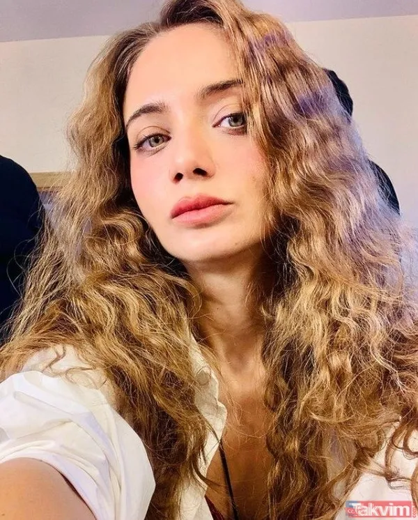 Esra Erol'un eşi Ali Özbir aşka geldi! Esra Erol doğum gününü kutlayan eşine "Ali'm" diye seslendi ikili yorum yağmuruna tutuldu - 16