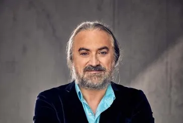 Kuzeyin Oğlu Volkan Konak mezarı başında anıldı: Unutulmaz eserleri tek bir ağızdan seslendirildi