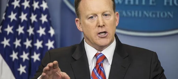 ABD kaynıyor! Beyaz Saray'da şok istifa