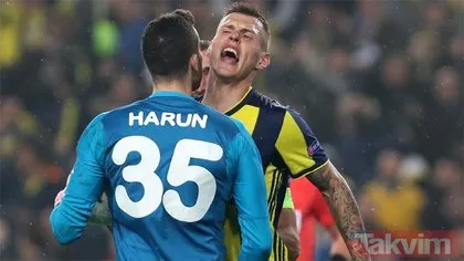 Fenerbahçeli Harun Tekin penaltıyı kurtardı! O sırada Volkan Demirel...