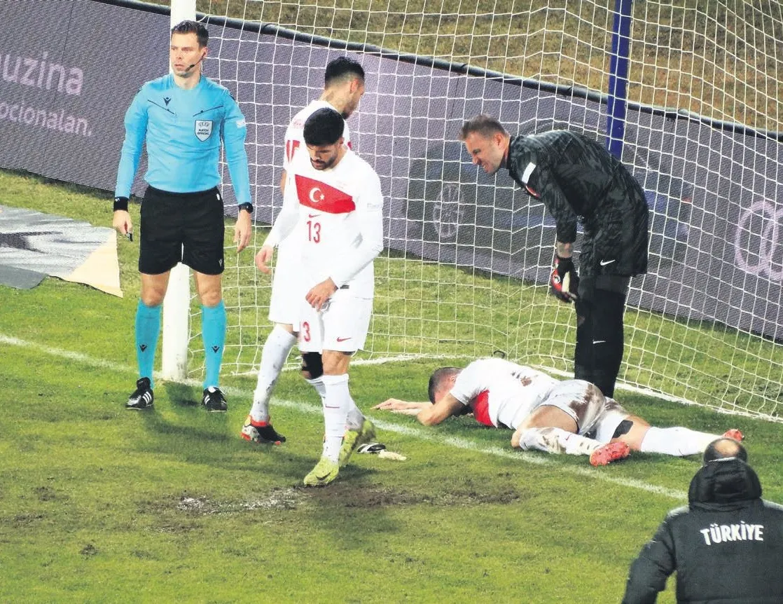 Savunma hattı evlere şenlik