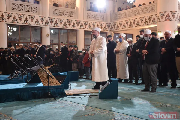 Regaip Kandili dualarla idrak edildi: Vatandaşlar camilere akın etti - 9