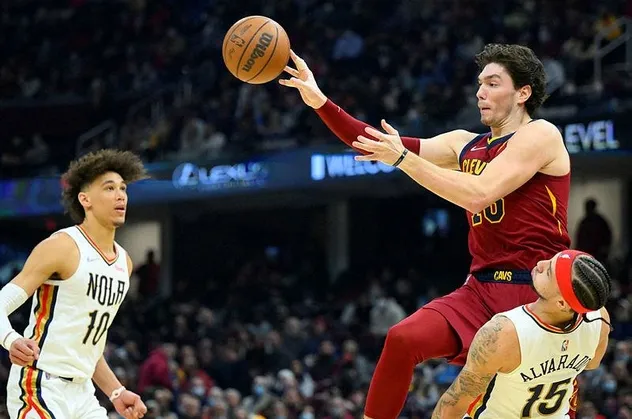 NBA'de Cleveland Cavaliers forması giyen Cedi Osman 12 asistle kariyer rekorunu kırdı