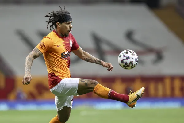 galatasaraya-yedlinden-guzel-haber-geldi-mls-ekiplerinden-seattle-soundersa-donme-ihtimali-yuksek-1625993694385.jpg Galatasaray'a Yedlin'den güzel haber geldi! MLS ekiplerinden Seattle Sounders'a dönme ihtimali yüksek-2