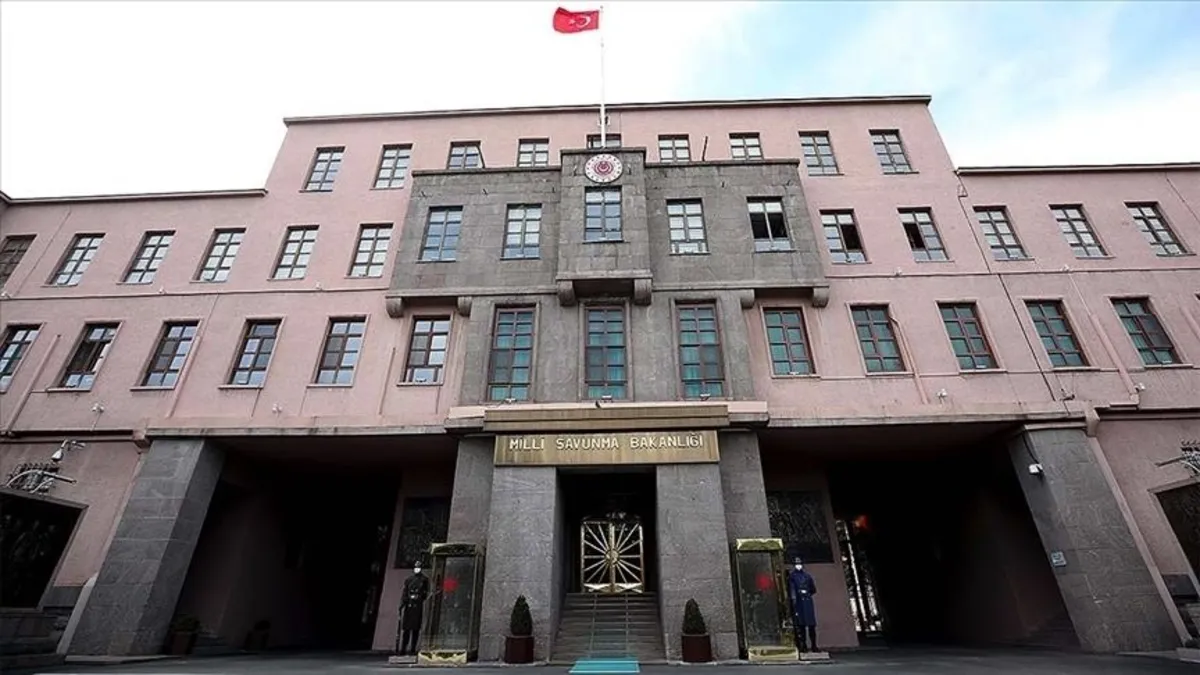 MSB'den Yunanistan Savunma Bakanı Dendias'a sert tepki: "Fitne çabaları sonuç vermeyecek"