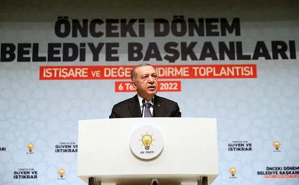 ak-partide-vefa-toplantilari-baskan-erdogandan-onemli-aciklamalar-1657134833322.jpeg AK Parti'de 'vefa' toplantıları! Başkan Erdoğan'dan önemli açıklamalar-5