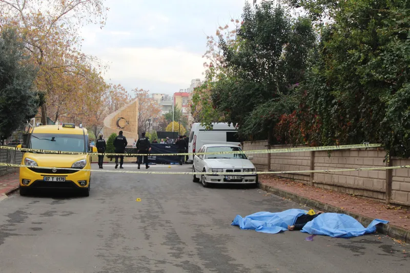 Antalya'da korkunç olay! Nişanlısını... - 8