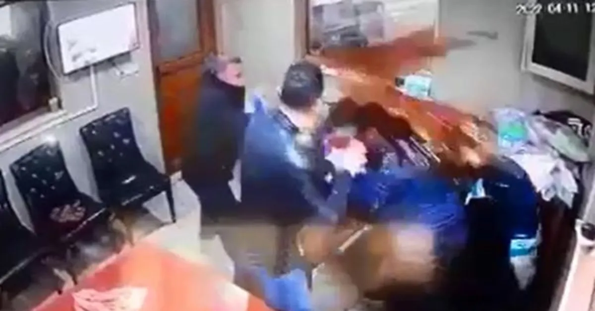 Denizli’deki borç tartışmasında asitli saldırının görüntüsü ortaya çıktı! Saldırgan kendini böyle savundu