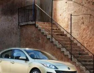 Mazda 3 Sedan